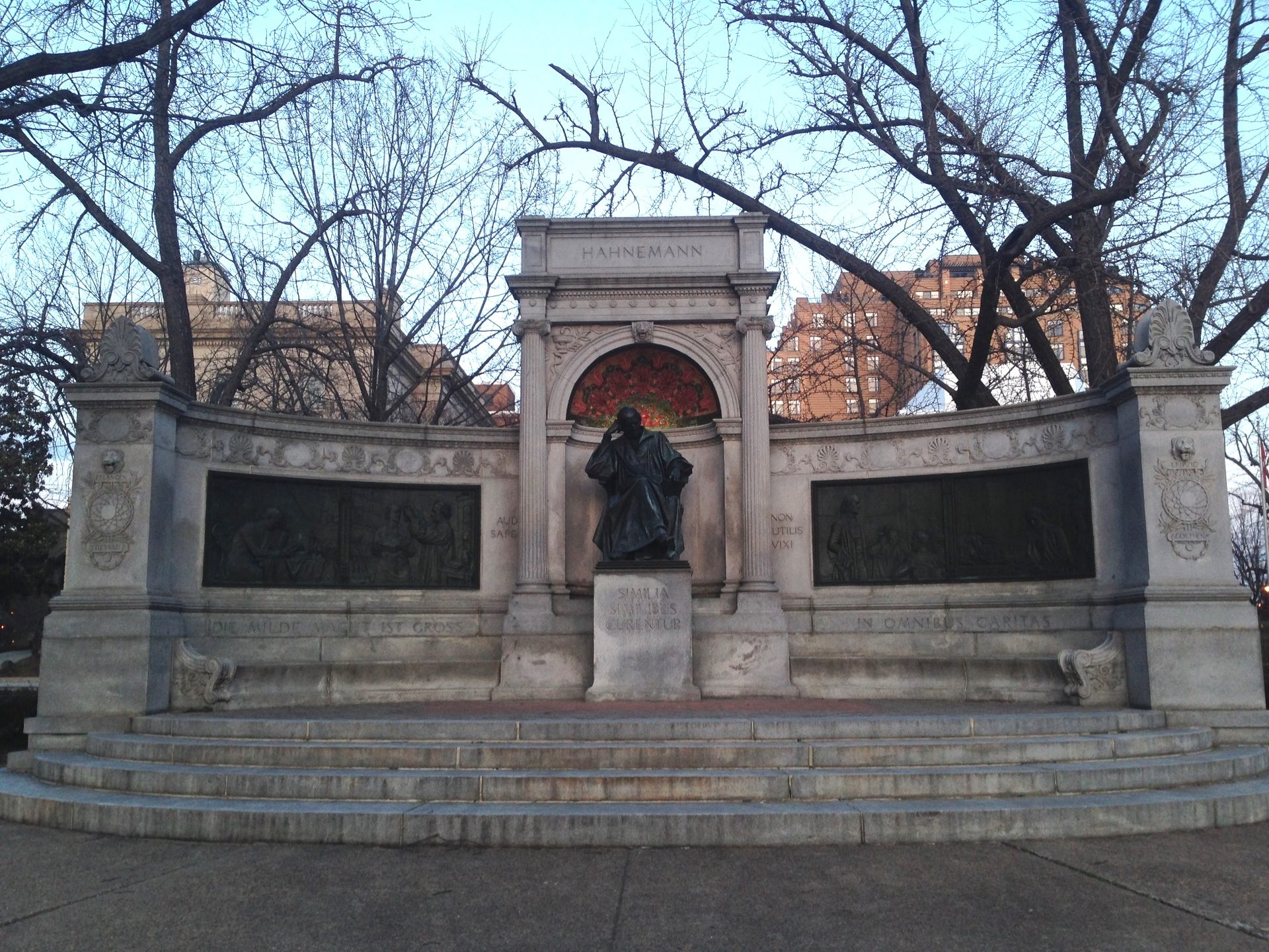 Samuel Hahnemann's monument, Washington (by Concetta Tatali) - 1.JPG
